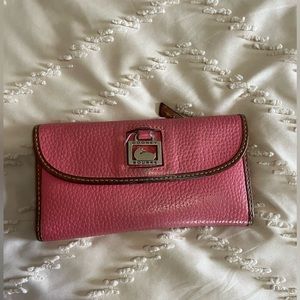 Pink wallet